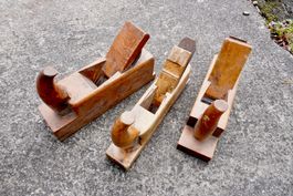 3 antike Hobel