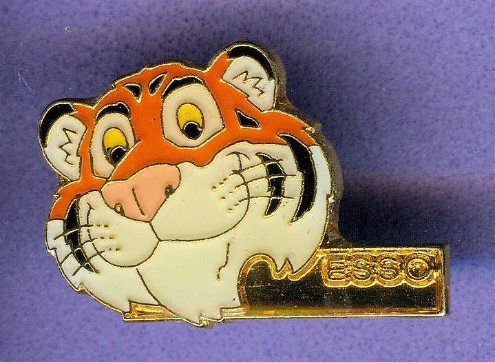 Esso Plaketten & Abzeichen: ESSO  Tiger – Gebraucht aus Winterthur von Sammleroase