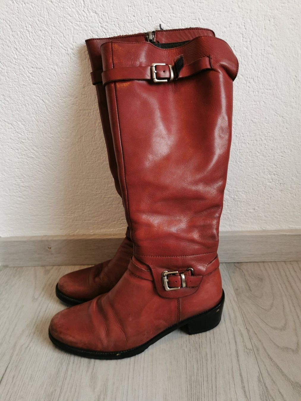 Scarpe da donna: Leder Damenstiefel Gr. 36 – Usato da Seuzach venduto da Tureda 2