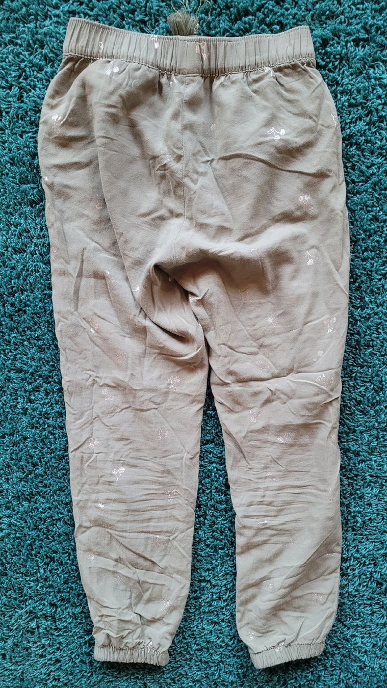 H&M Hosen: luftige Sommerhose Gr. 134 – Gebraucht aus Warth von aussieaussie 2