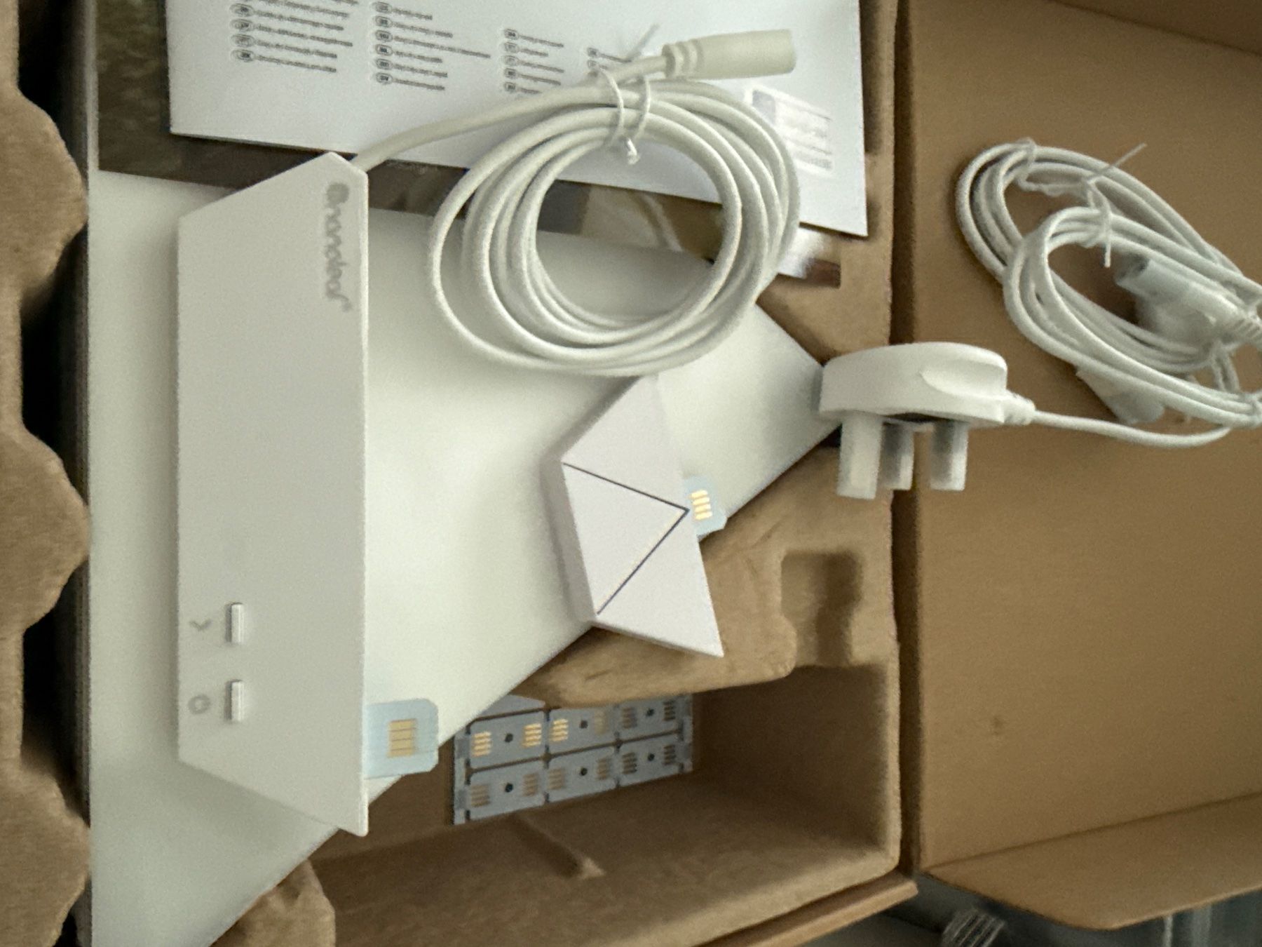 Nanoleaf Lampade: Nanoleaf Panels Starterkit | Dreiecke – Nuovo (secondo la descrizione) da Hauptwil venduto da miike100 3
