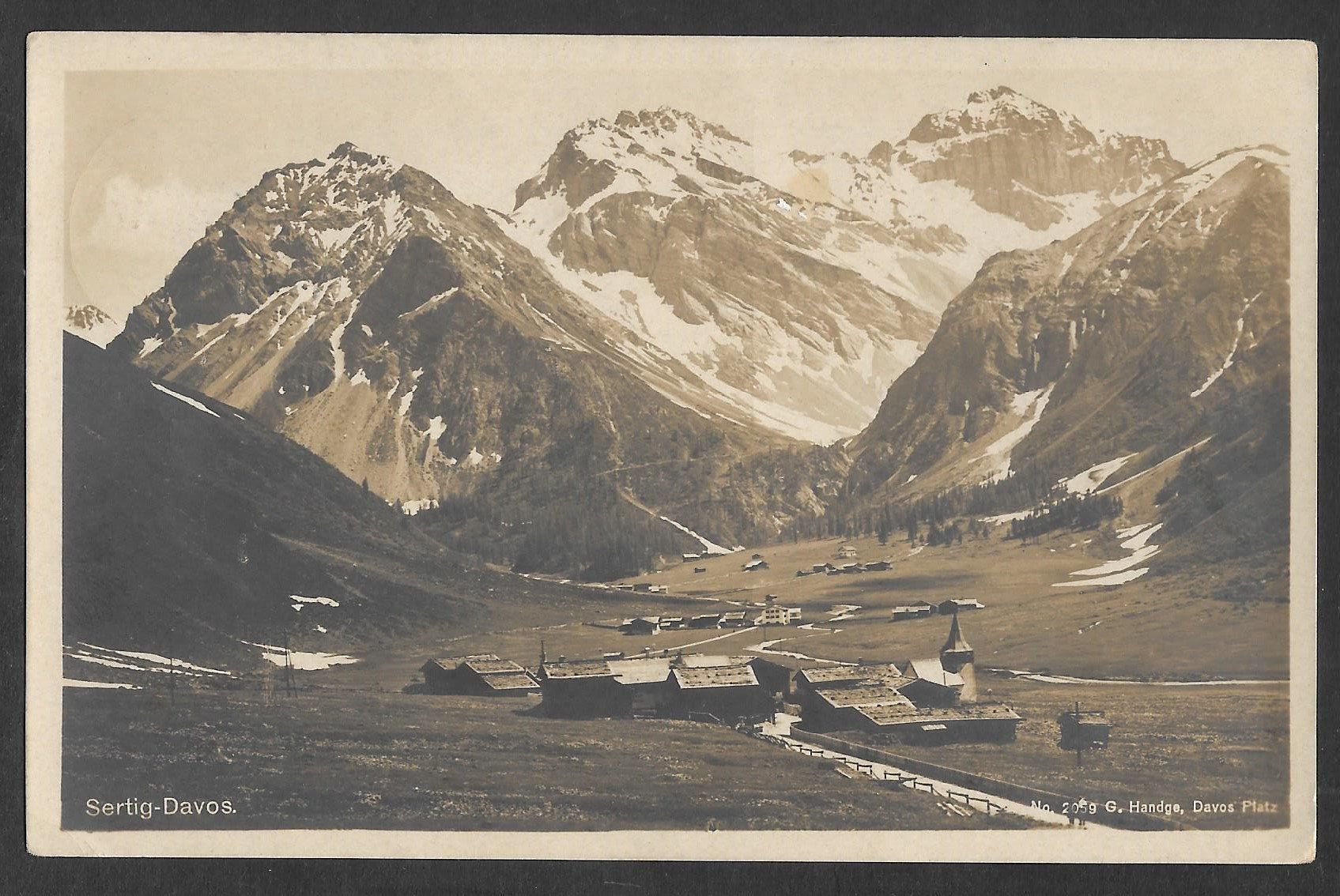 Cartoline postali: Sertig - Dörfli bei Davos Gesamtansicht – Usato da Olten venduto da clotaldi