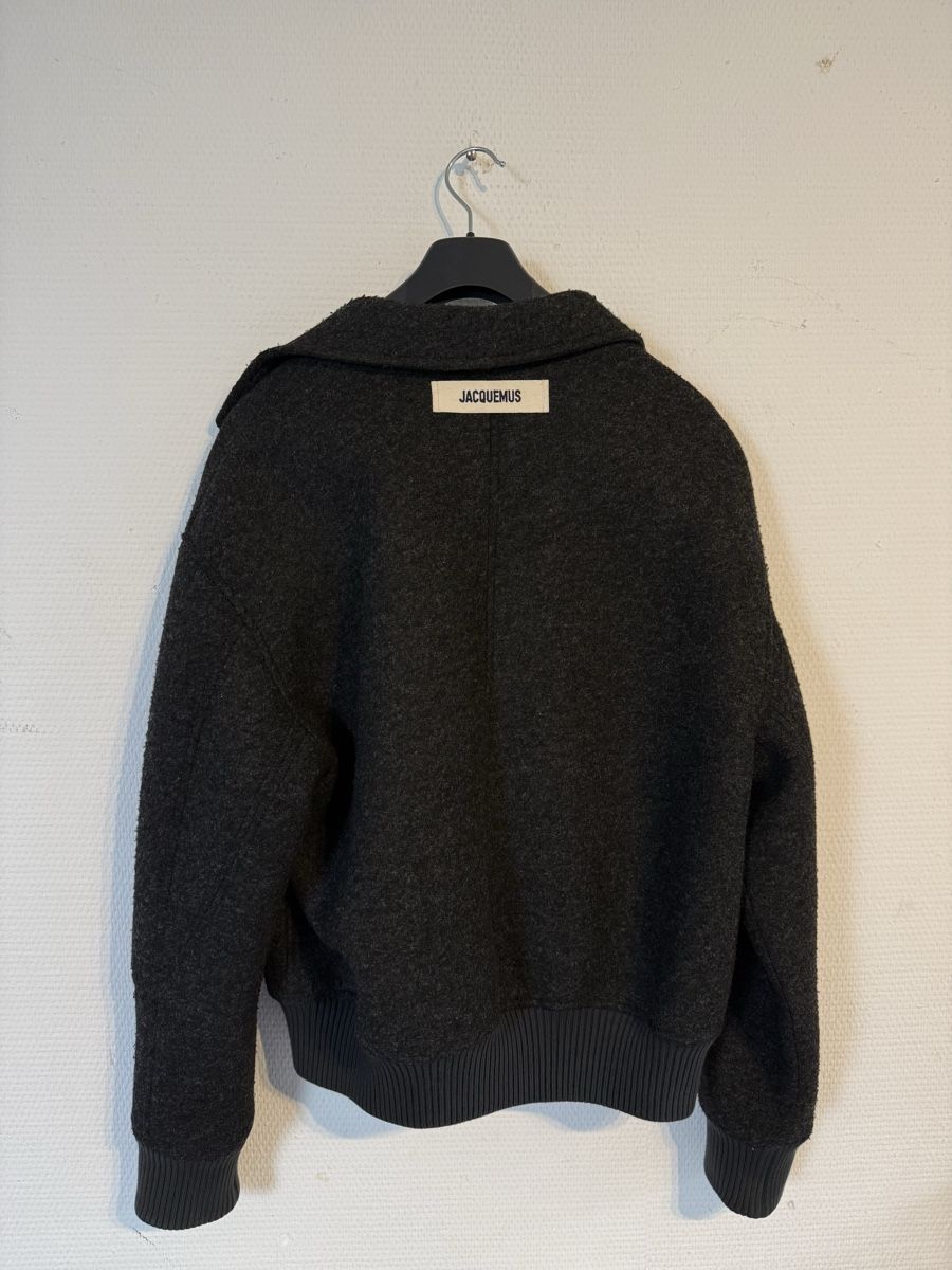 Jacquemus Jacken: Jacquemus Jacke – Gebraucht aus Obersteckholz von aureljonas 3