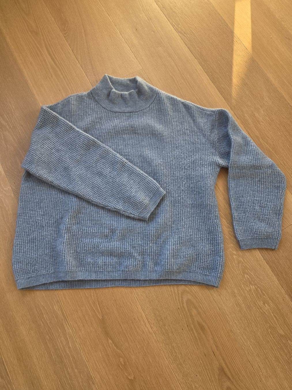 Hallhuber Maglioni & Felpe: Damen Pullover von HALLHUBER, hellblau, Grösse S – Usato da Egg b. Zürich venduto da hotsexyfashioncat