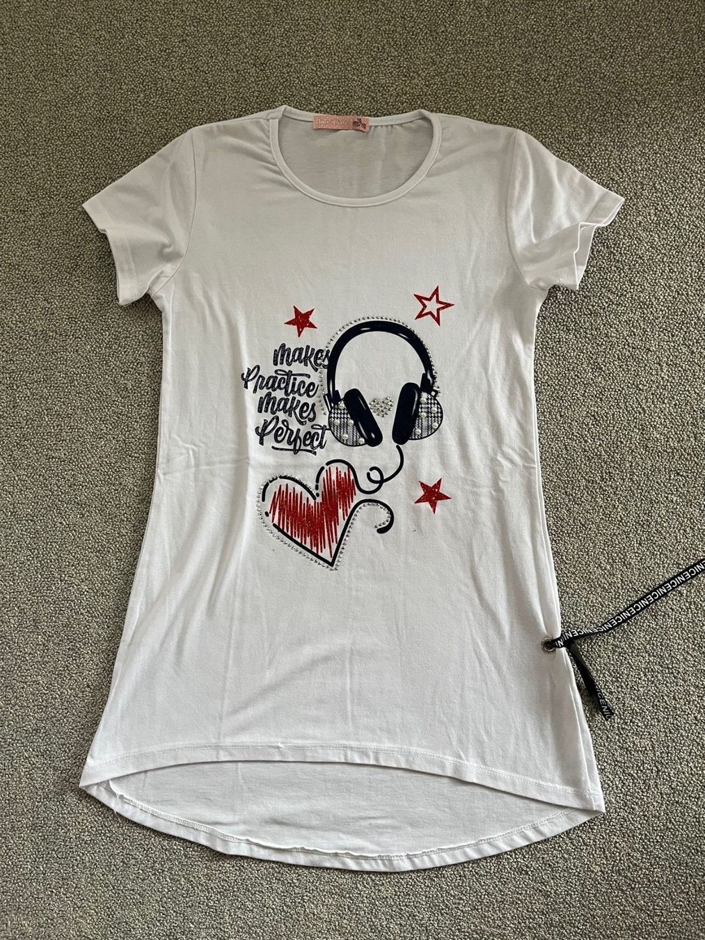 Camicette, T-shirt & Top: T-Schirt Gr 170 – Nuovo (secondo la descrizione) da Rekingen AG venduto da nederland1
