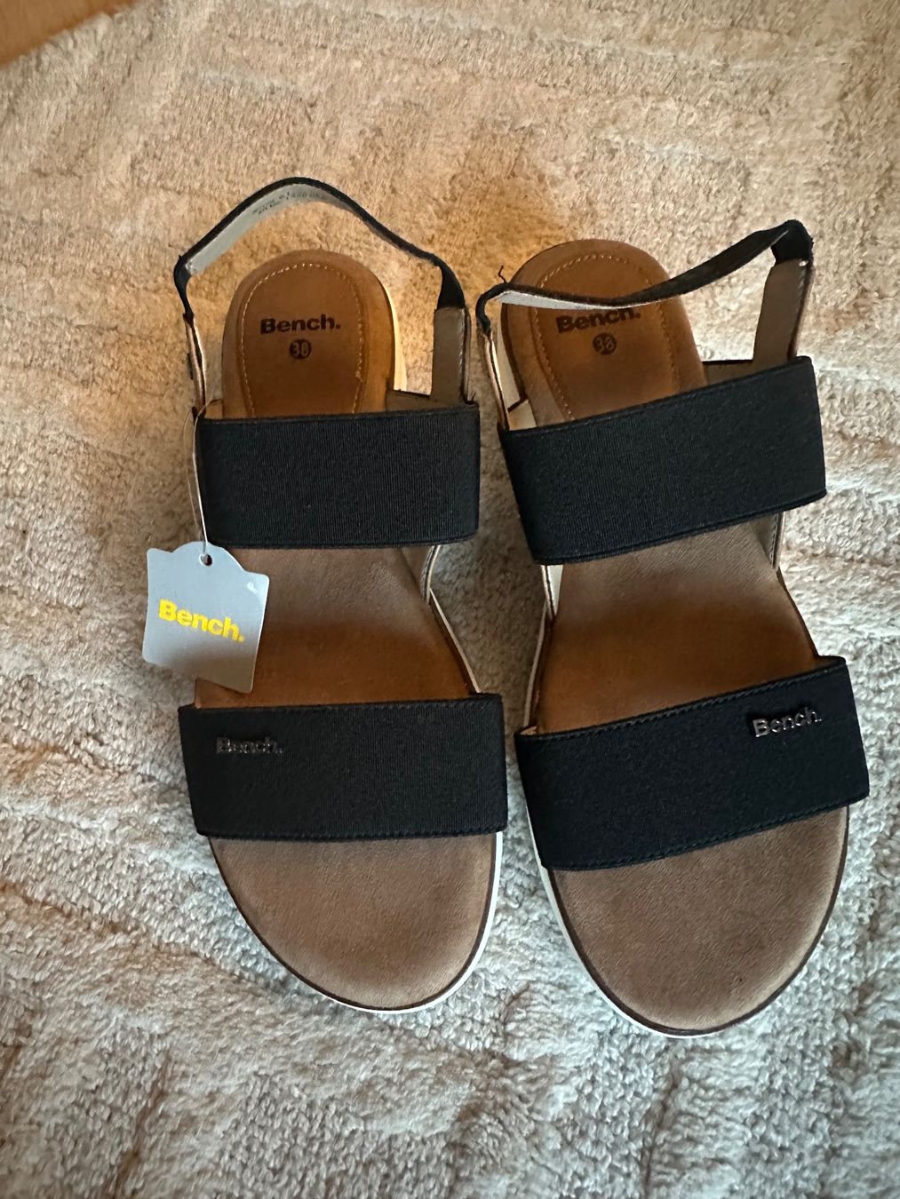 Damenschuhe: Bench Sandalen Grösse 38 NEU – Neu (gemäss Beschreibung) aus Dürrenäsch von 1kirs