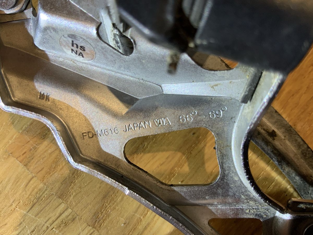 Shimano Pezzi di ricambio: Shimano Deore Wechsler FD-M616 – Usato da Rafz venduto da Cugnauls 2