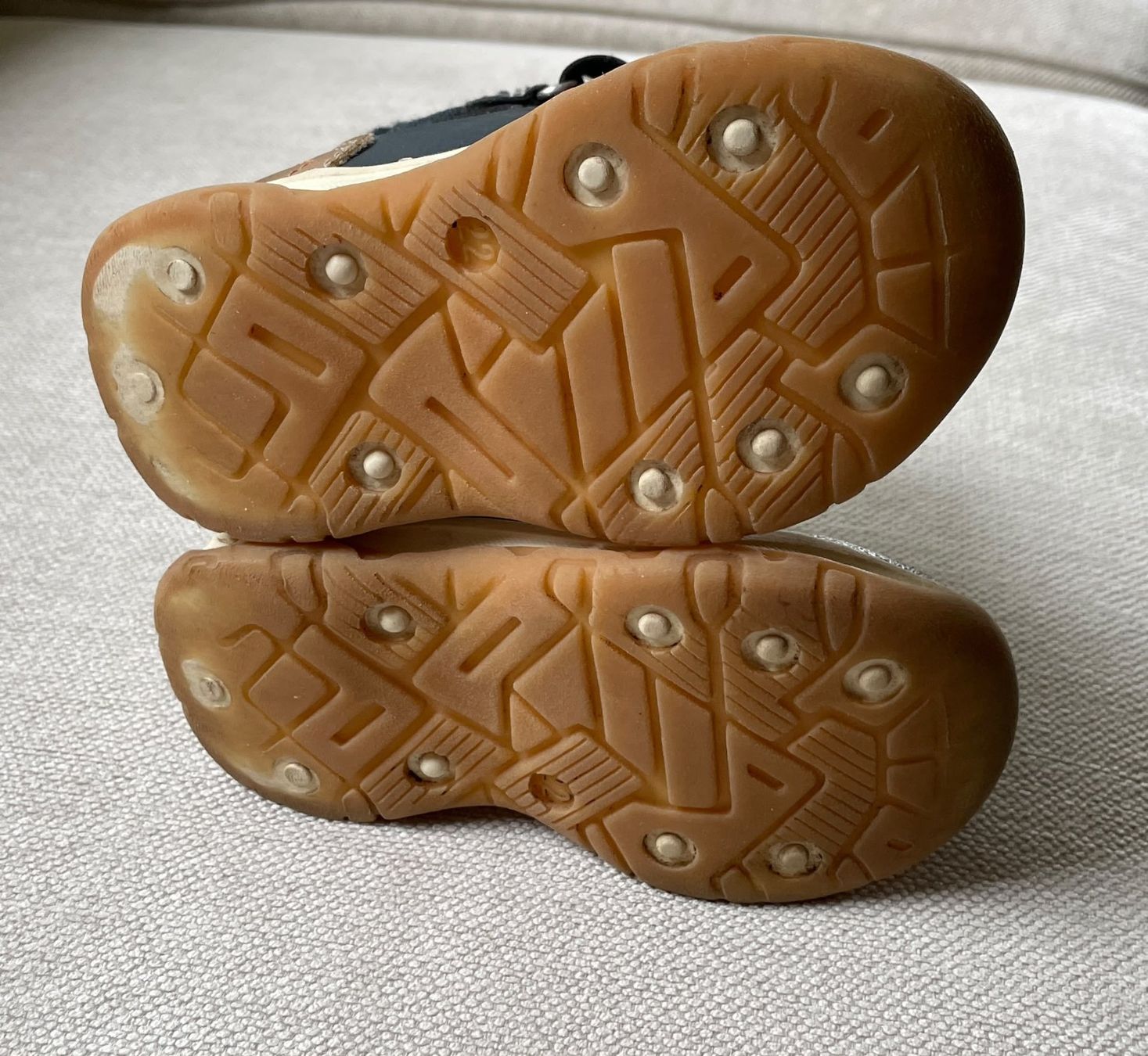 Scarpe per ragazzi: Winterschuhe 22 – Usato da Wädenswil venduto da lau_87fm 2