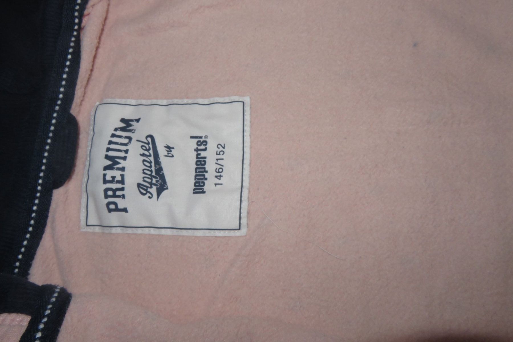 Jacken & Mäntel: Kapuzenjacke in Gr. 146-152 – Gebraucht aus Steckborn von Bibendum02 2