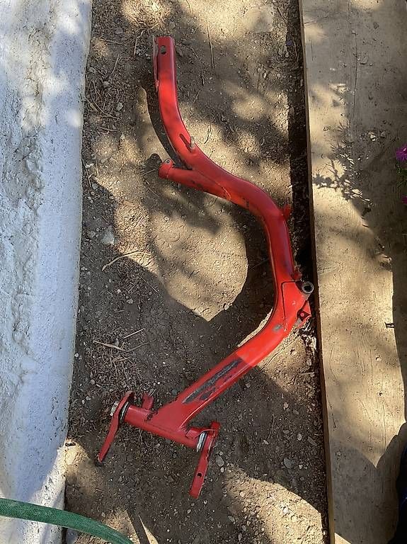 Piaggio Parti ricambio per ciclomotori: Cadre Piaggio Bravo Prima Série Original – Usato da Arbaz venduto da bla_l9gt 3