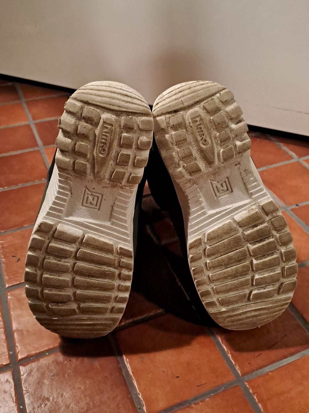 Snowboard Nitro Scarpe per ragazzi: Nitro Snowboard Schuhe Gr.36 2/3 – Usato da Oberrieden venduto da Raja011 4