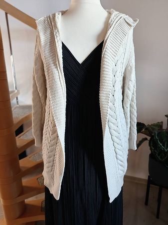 Strickjacke Onesize 38-44 Zopfmuster Creme