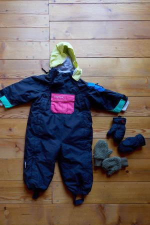Schöner Skidress von Namuk mit Handschuhen Gr. 80 - 86