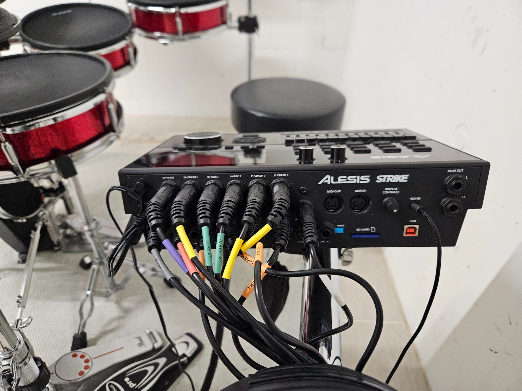 Alesis Musikinstrumente: Alesis Strike Pro Drumkit – Gebraucht aus Mettmenstetten von thesb 5