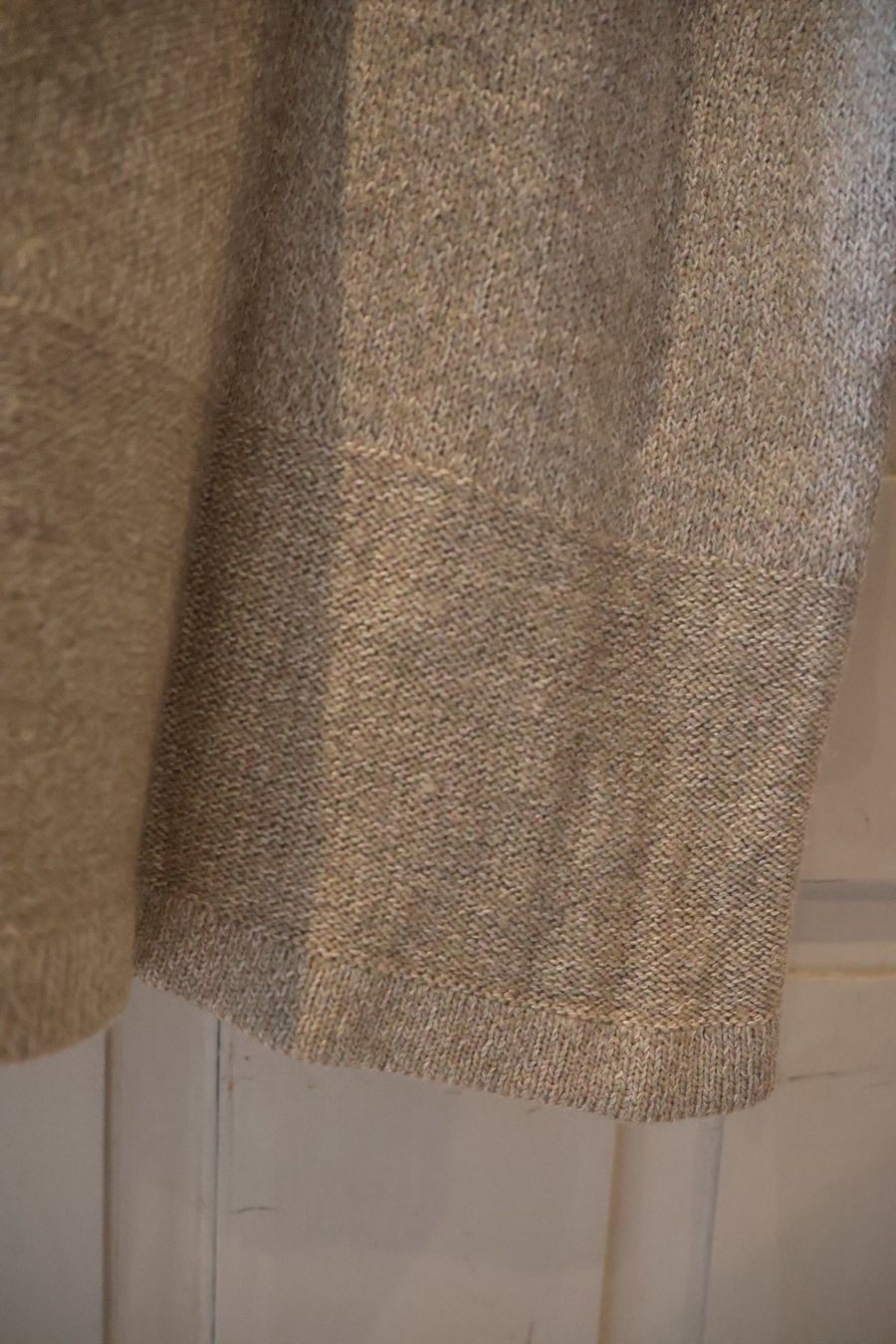 Pulls & Sweat-shirts: Beiger Woll-Seiden-Pullover – D'occasion à Winterthur par jul_v9wx 3