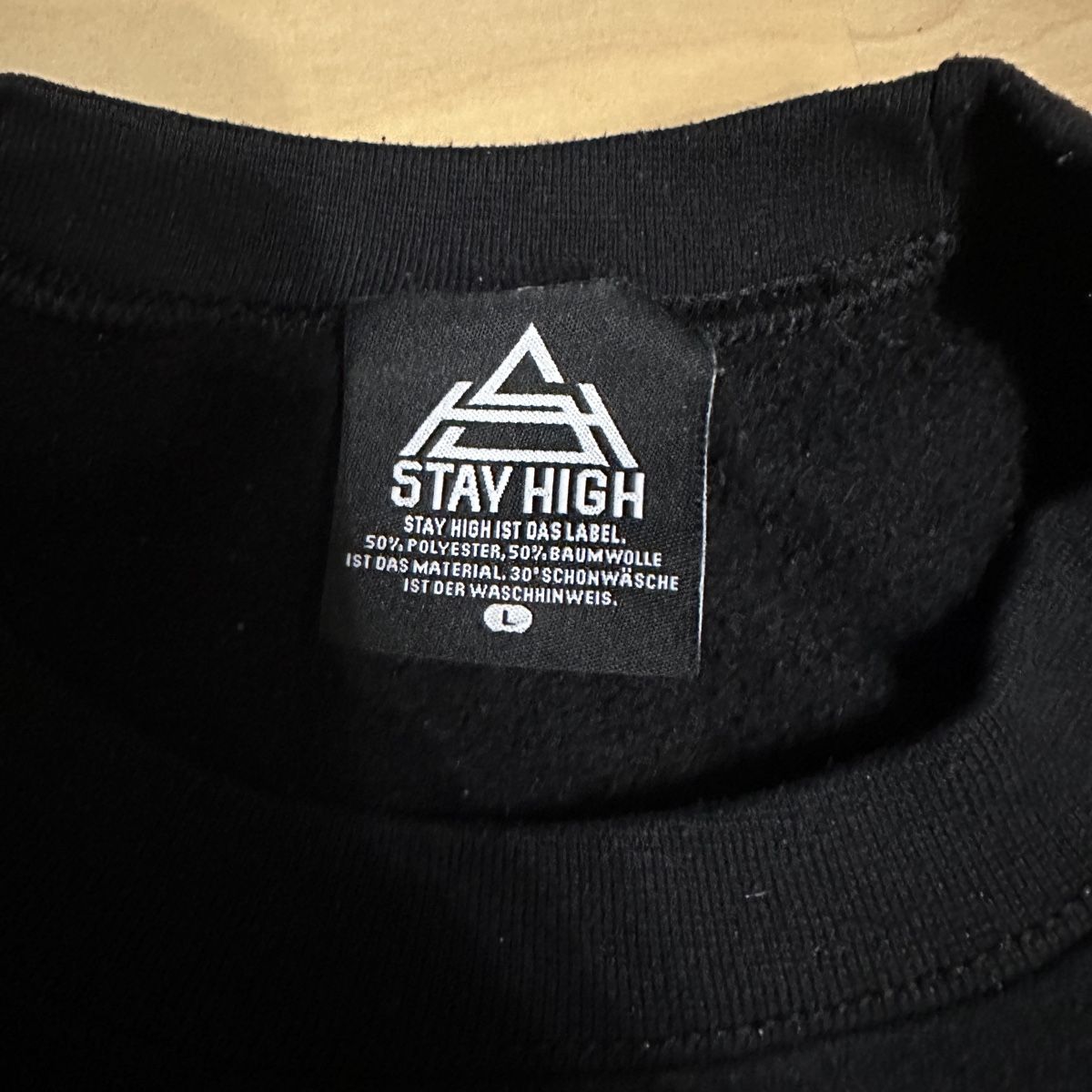 Maglioni & Felpe: Ufo361 Stay High sweater – Usato da Ottikon venduto da larsmorf 2