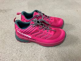 Scarpa Rush Kid GTX, Gr.38, Pink, neu
