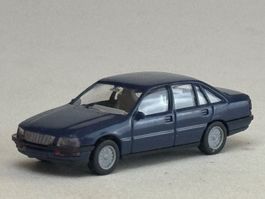 VE1- Wiking Opel Senator blau