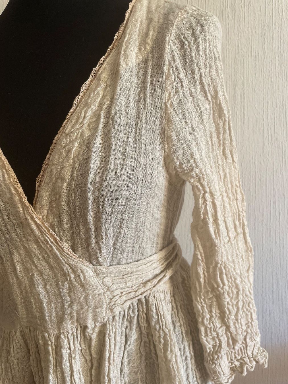 Vestiti: Robe portefeuille en lin – Usato da Vevey venduto da chr_5pvx 1
