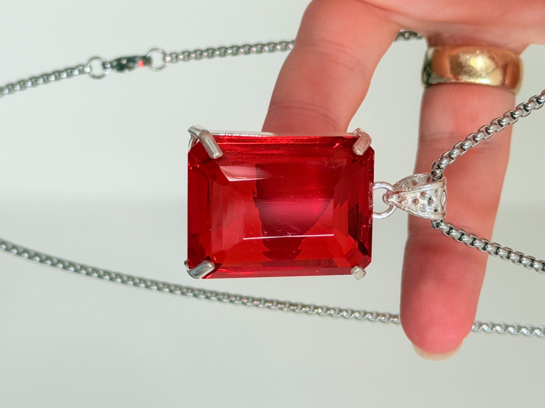 Colliers: 100 Ct Loose Gemstone Certified COLLIER – Neuf avec emballage d'origine à Genève par AWWA 6