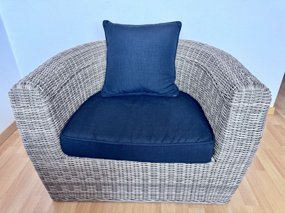 Sofas: Ratten Polstergruppe – Gebraucht aus Aarburg von snowstreet 2