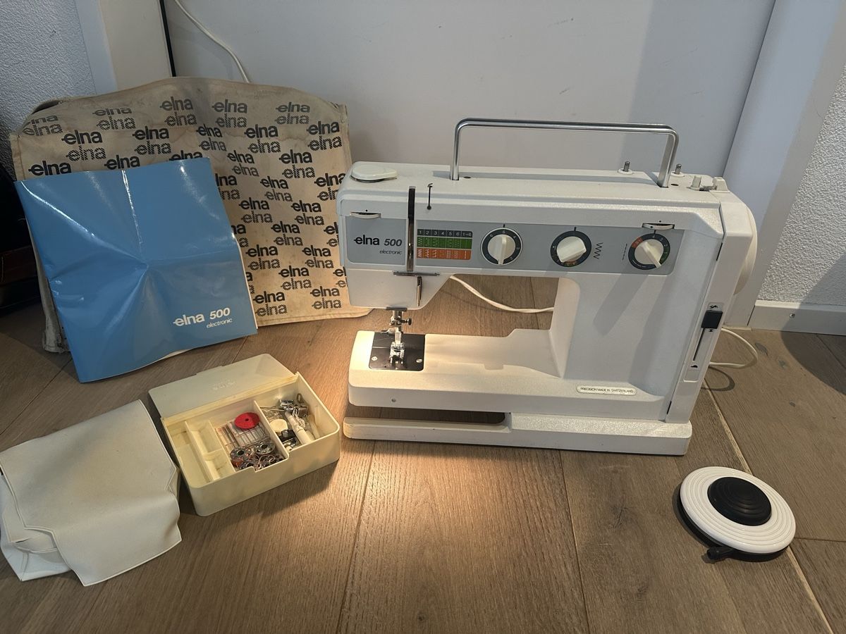Elna Macchine da cucire: Elna 500 Nähmaschine – Usato da Altendorf venduto da Quietwater