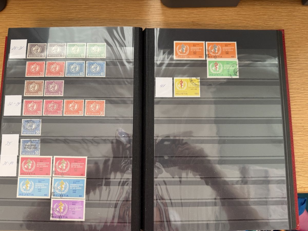 Tutti i francobolli: Album mit 16 Seiten Dienstmarken – Usato da Murgenthal venduto da Tina_4055 9