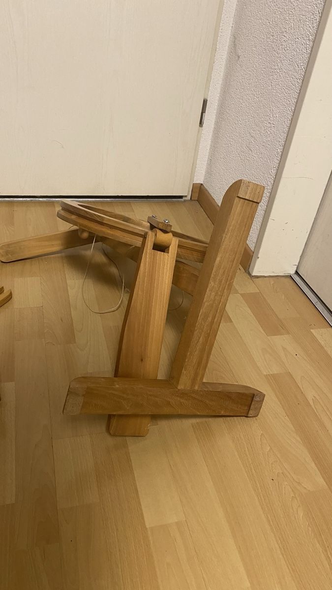 Spinnräder: Antikes Spinnrad Holz - Dekoobjekt – Gebraucht aus Zürich von Timi80 8