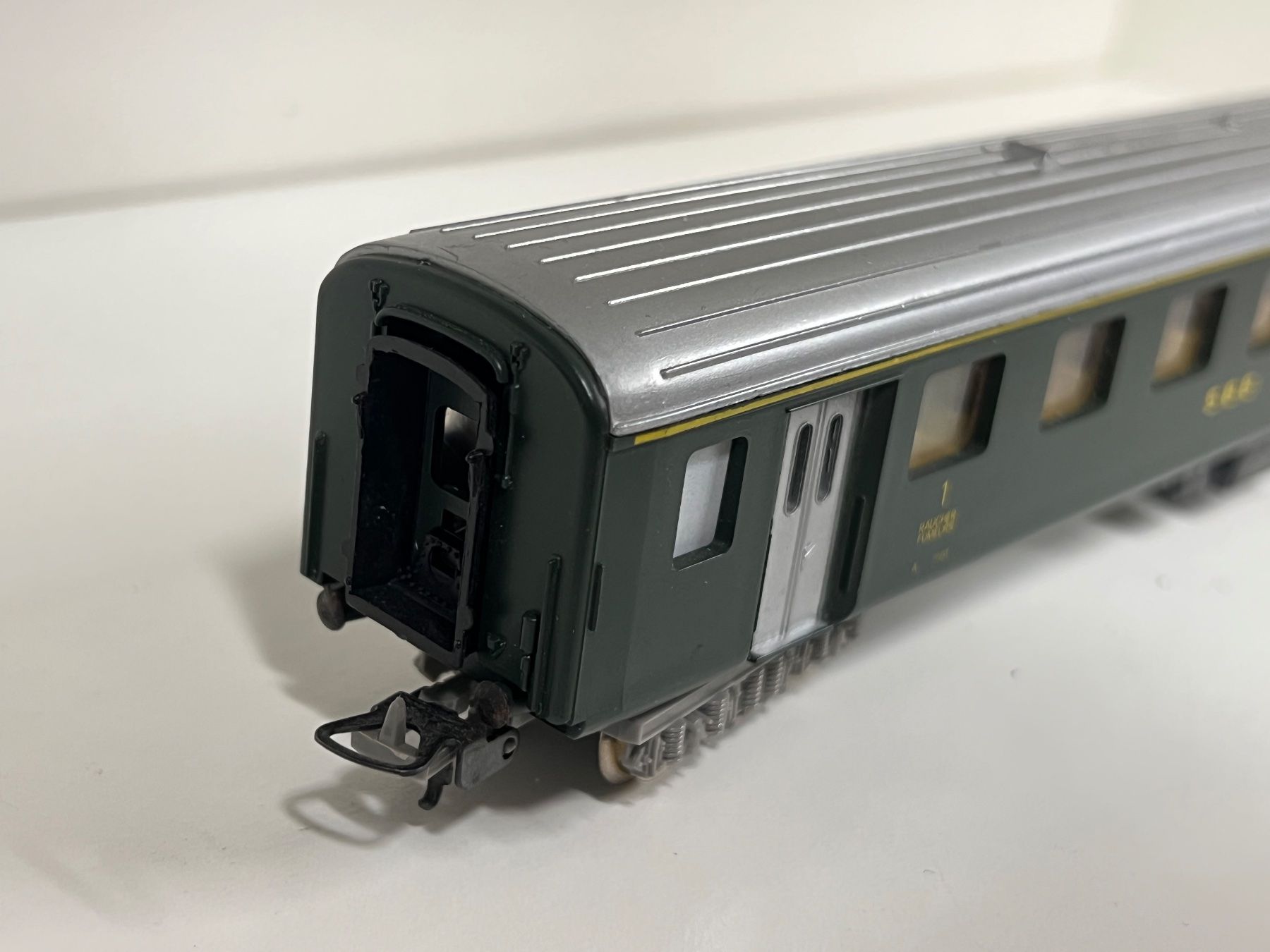 Lima Modelleisenbahnen: Lima SBB  1.Kl.  H0 DC – Gebraucht aus Neuenhof von ludovicco 3