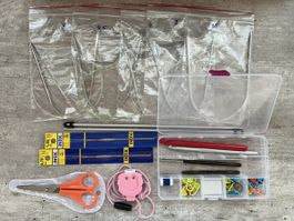 Strick- und Häkelset: Rundstricknadeln, Haken, Schere, Set