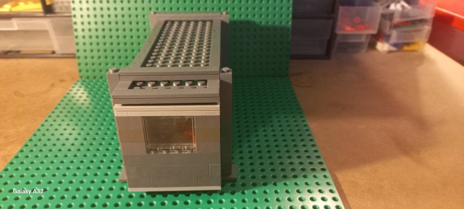 Lego Giocattoli: Le container du chantier Lego – Usato da La tour de treme venduto da Legocreation82 6