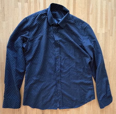 Bluse - blau weiss gemustert ca. Gr. 42