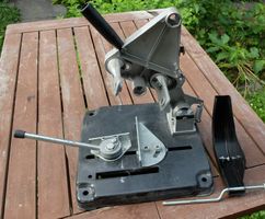 Winkelschleifer-Halter