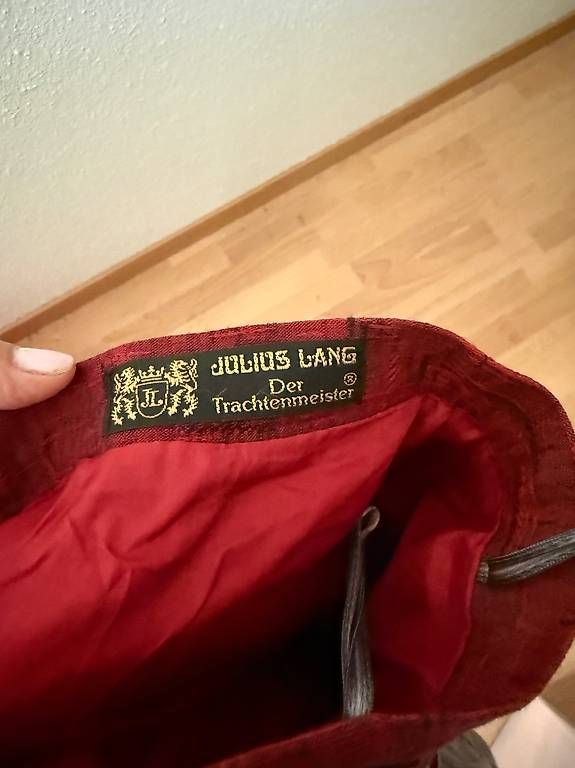 Kostüme: Tracht  – Neu und originalverpackt aus Benken ZH von mar_5d2w 3