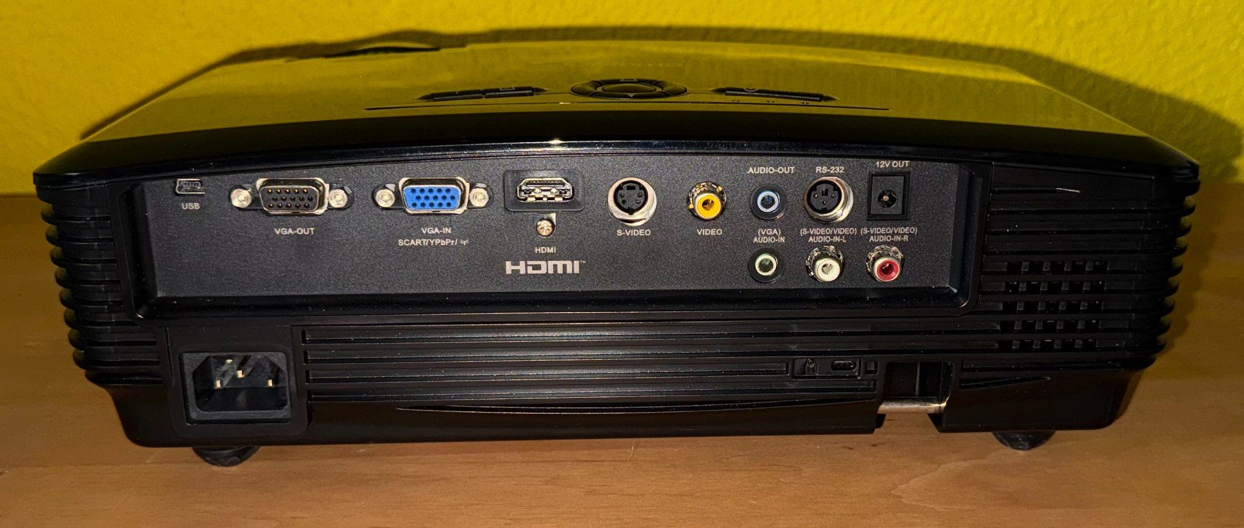 Videoprojektoren: Optoma EH1020 Beamer – Gebraucht aus Buchs SG von rock.n.rolf 1