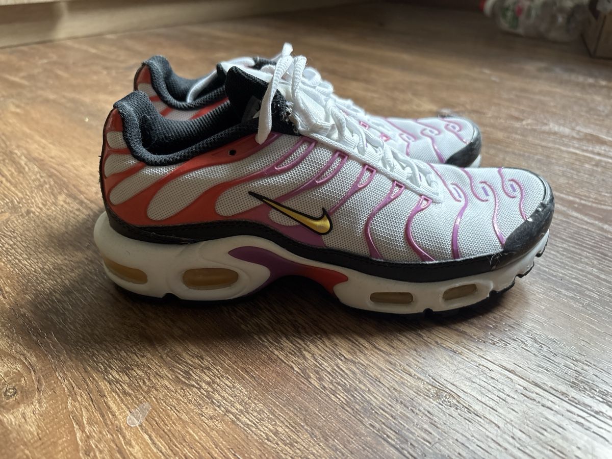 Nike Chaussures hommes: Nike Tn‘s grösse 36 – D'occasion à Adelboden par eny_5tn9 2