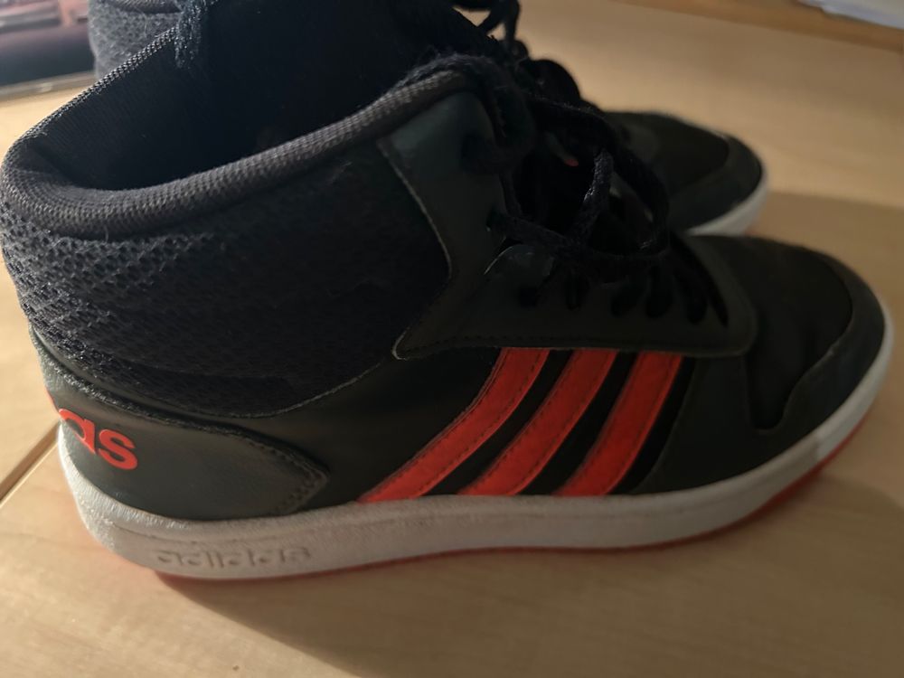 Adidas Sneaker Sportschuh Grosse 38 Schwingerschuhe Kaufen auf Ricardo