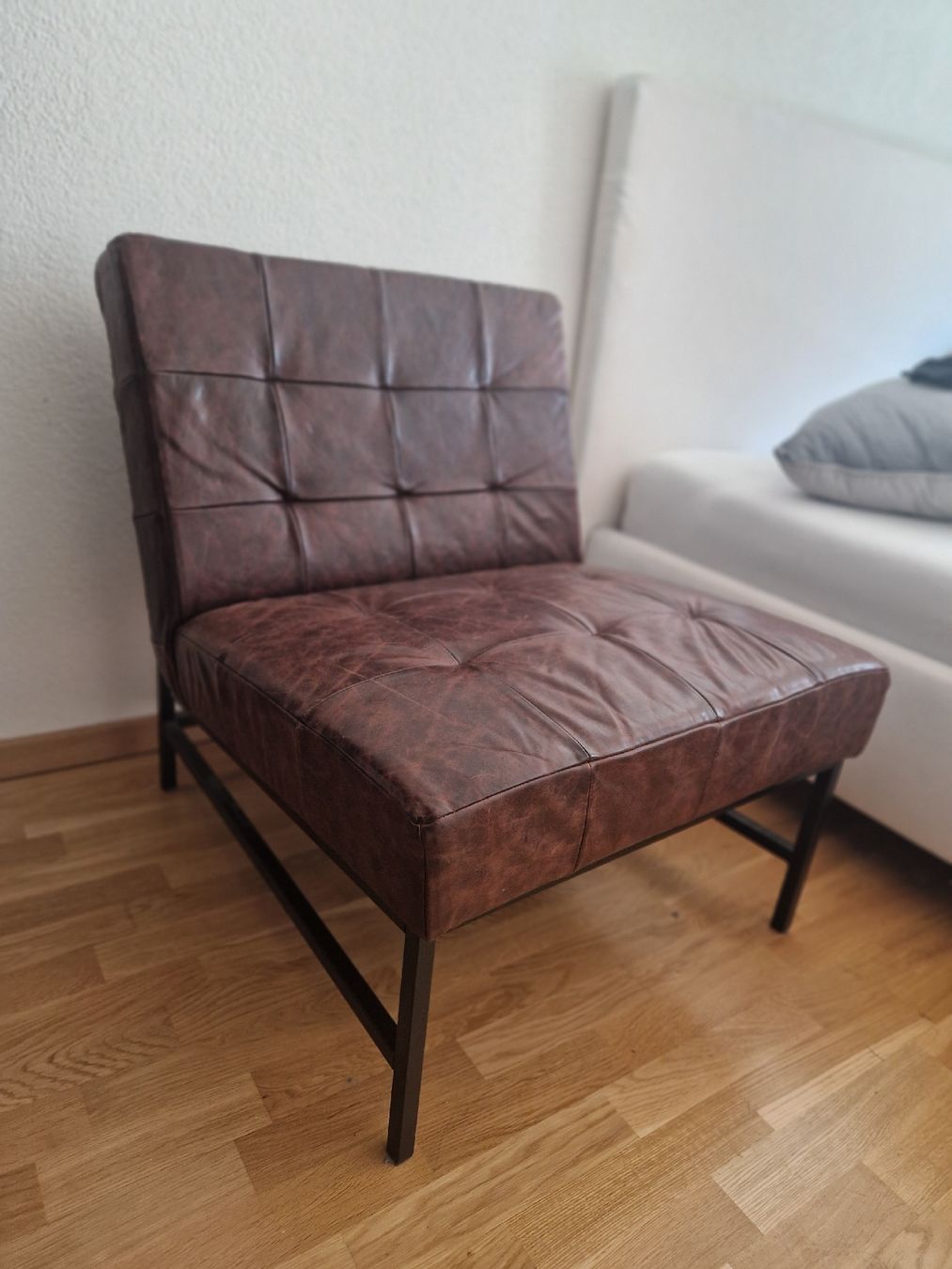 Interio Sessel: Schöner bequemer Ledersessel Interio – Gebraucht aus Zürich von nonsense322