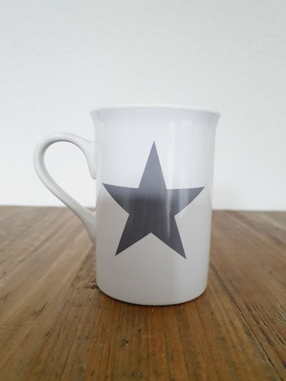 Tasse Porzellan mit Stern weiss/grau Shabby Chic / NEU Kaufen auf Ricardo