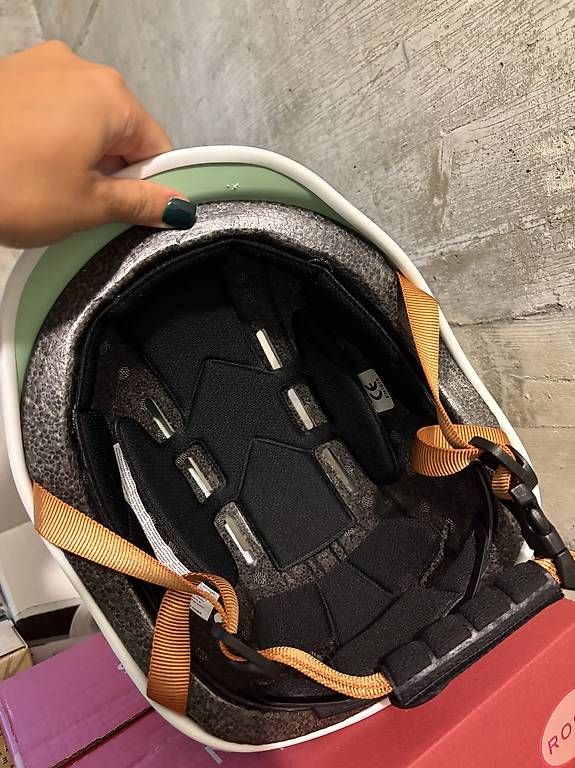 Helme: Fahrradhelm – Gebraucht aus Uster von ang_lh5r 2