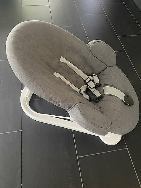 Seggioloni: Stokke Newborn Set mit Hochstuhl – Usato da Obbürgen venduto da Widenrain
