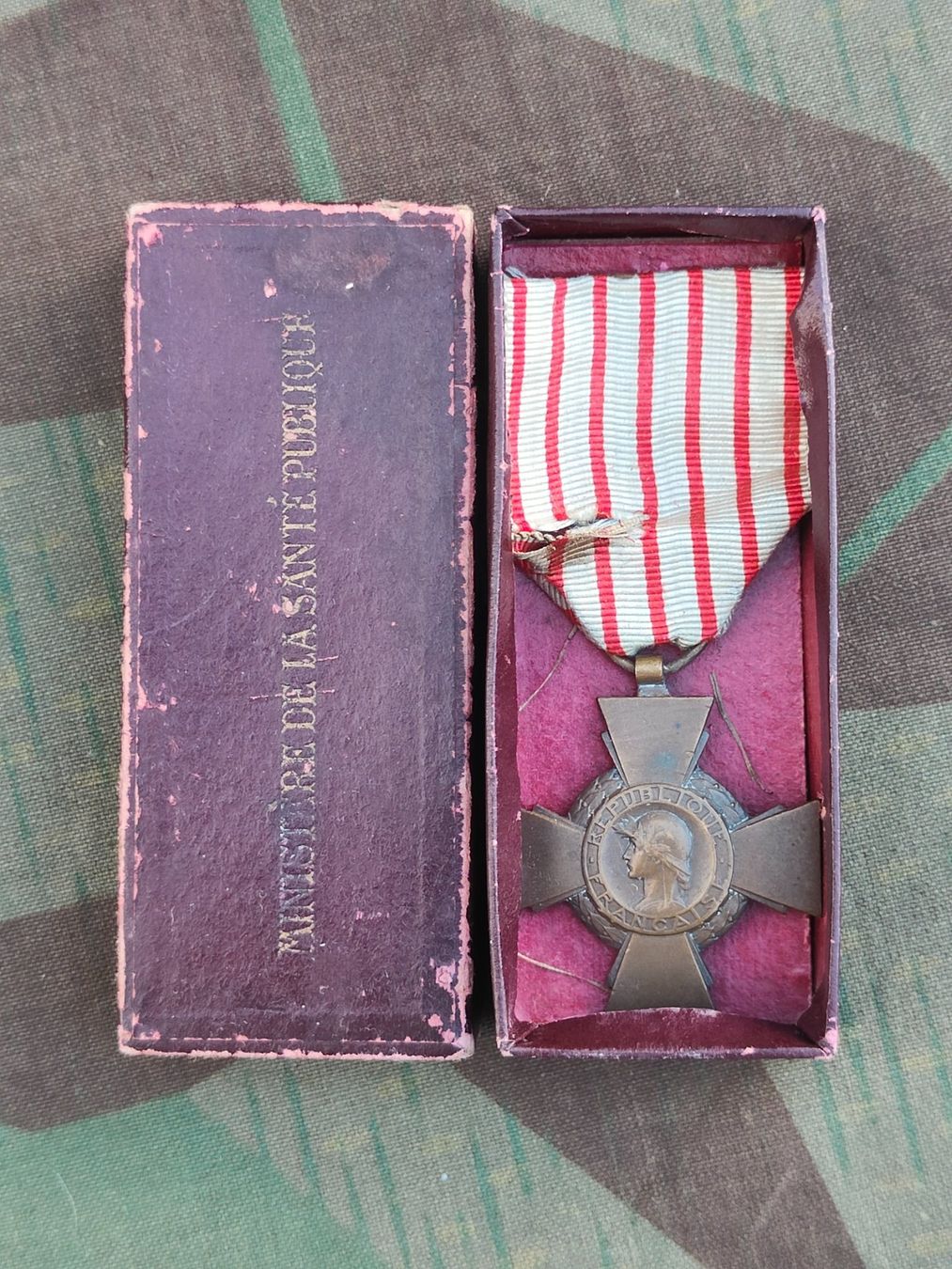 Uniformen: Croix du combattant – Gebraucht aus Bauma von SwissMilitaria 1