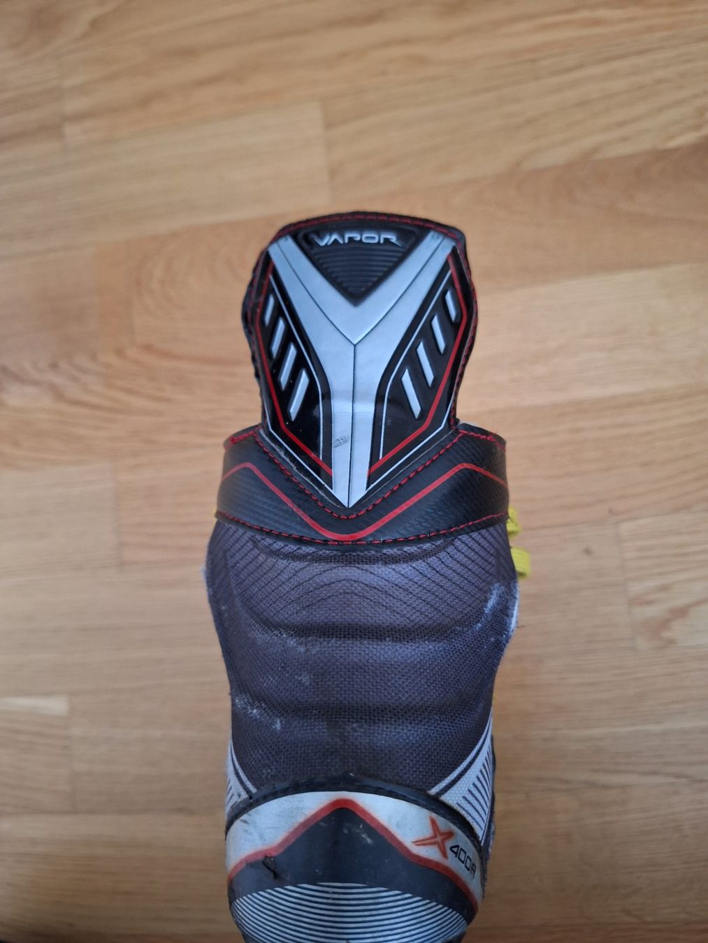 Bauer Pattini in linea & Pattini a rotelle: Bauer X400 Skate EU 38 – Usato da Burgdorf venduto da W31S 3