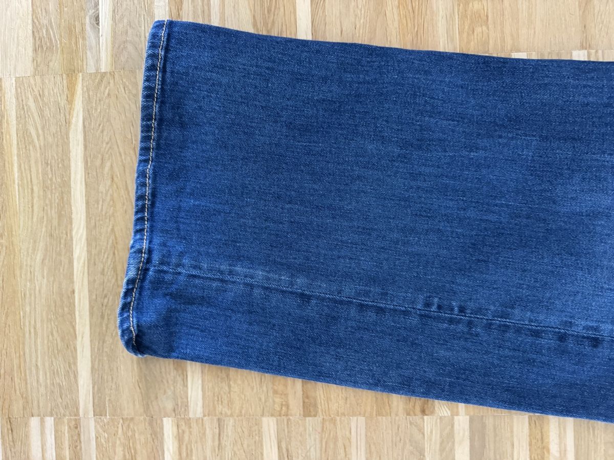 Le Temps Des Cerises Jeans: Jeans von Le temps des cerises – Nuovo (secondo la descrizione) da Basel venduto da Glamourpourtoi 7