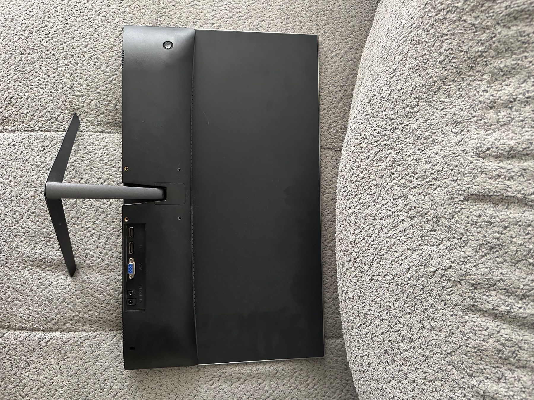 Peaq Monitor: PEAQ 24 Zoll Screen – Usato da Ostermundigen venduto da nms6670 2