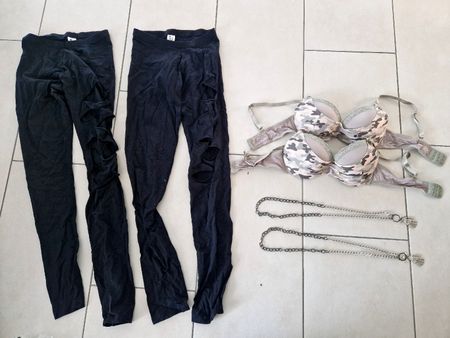 2 Military- / Gogo-Outfits