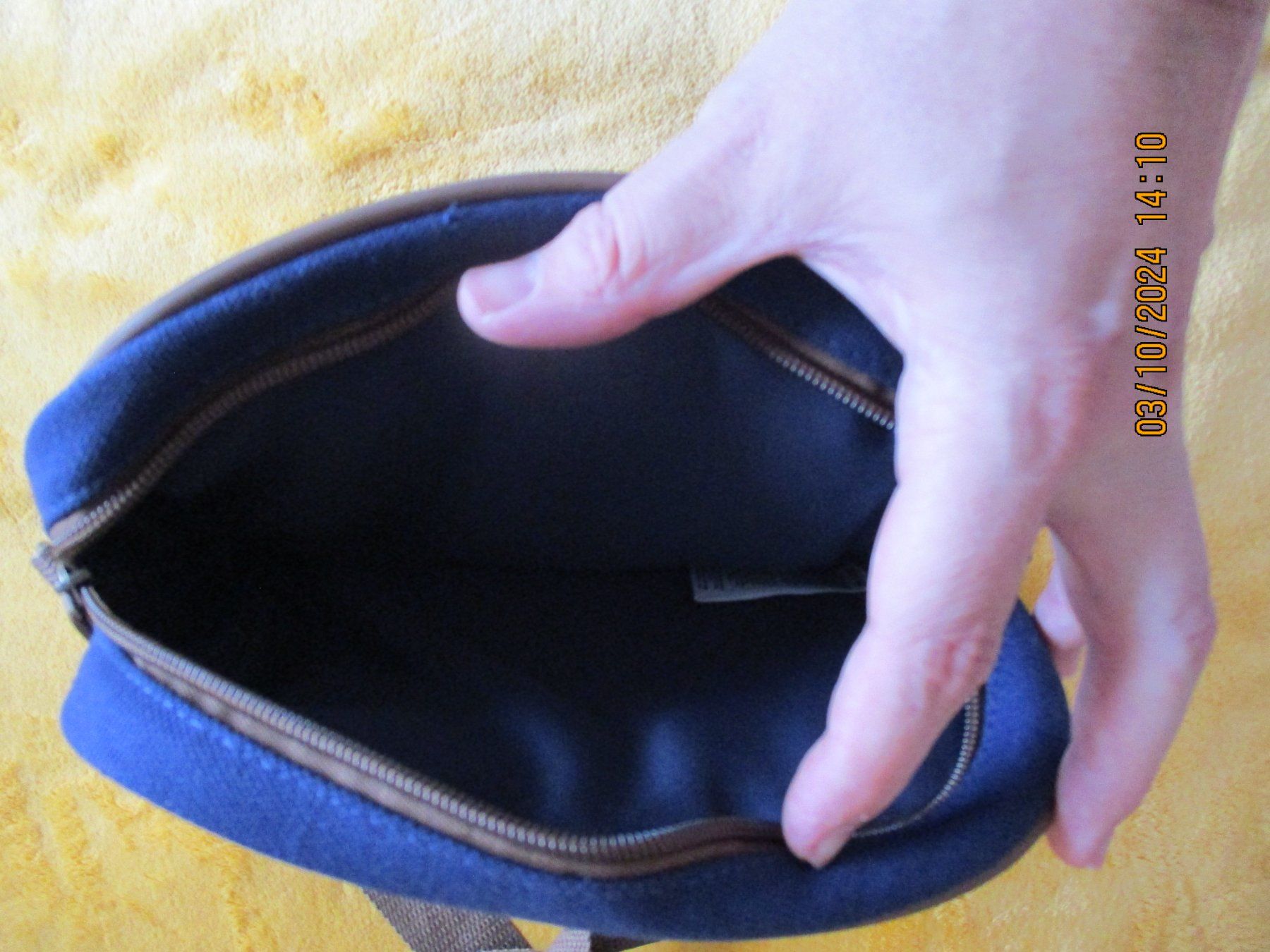 Borse: SCHULTERTASCHE UNISEX – Nuovo (secondo la descrizione) da Safenwil venduto da universum78 1