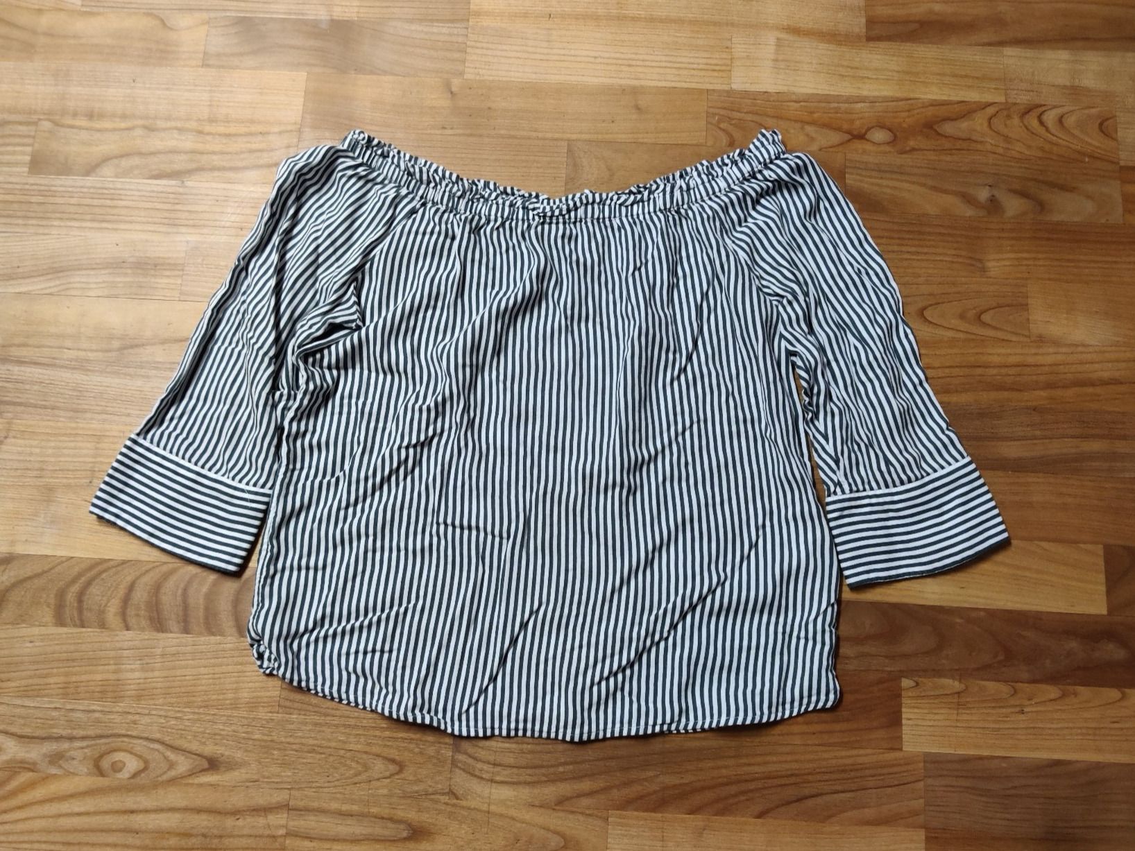 Top: Süsses off-shoulder top, Street One, 36 – Usato da Birmensdorf ZH venduto da Nebuliane