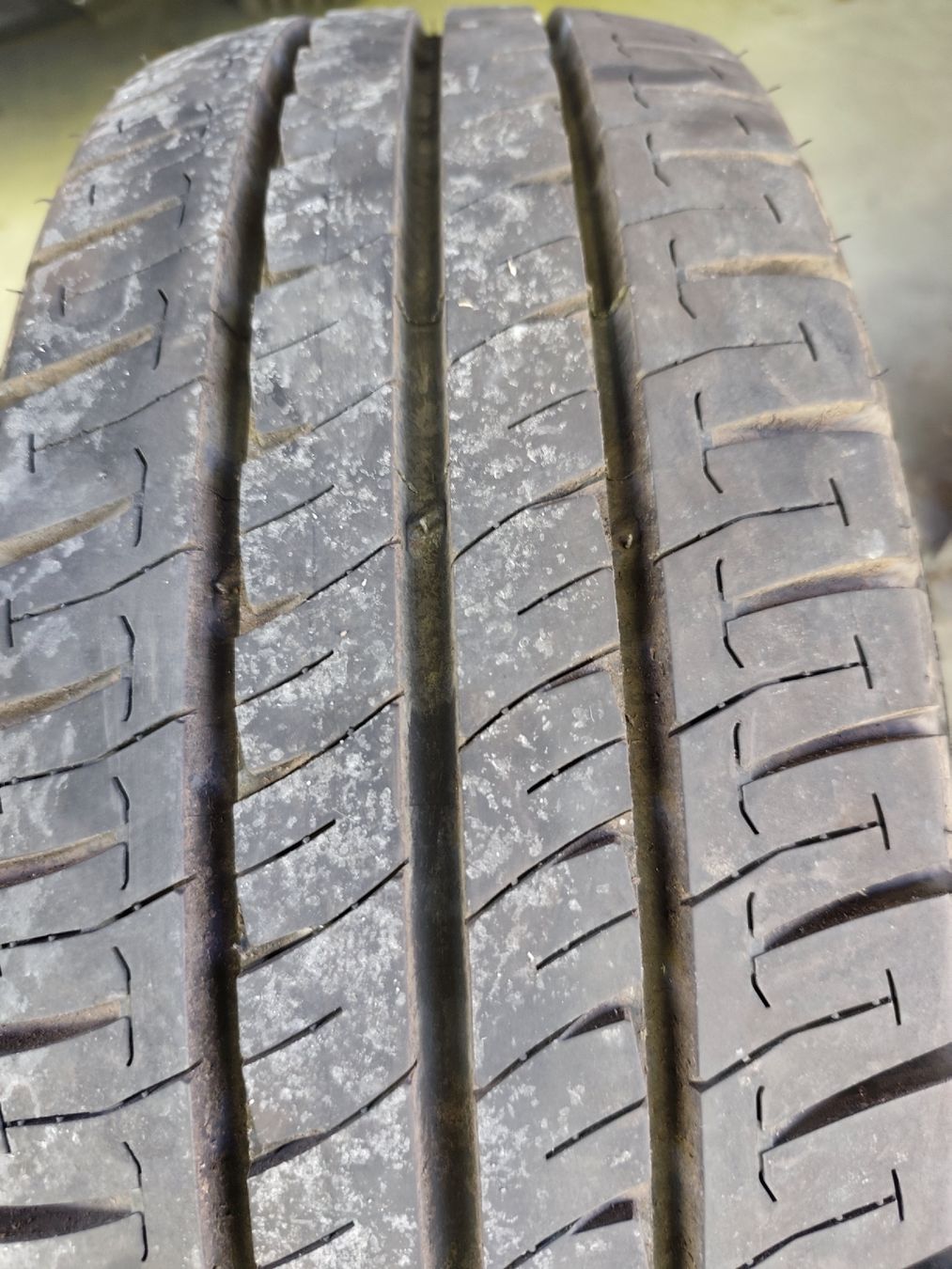 Michelin Pneumatici & Ruote complete: 215/60-17C Sommerreifen – Nuovo (secondo la descrizione) da Dussnang venduto da Rusti1