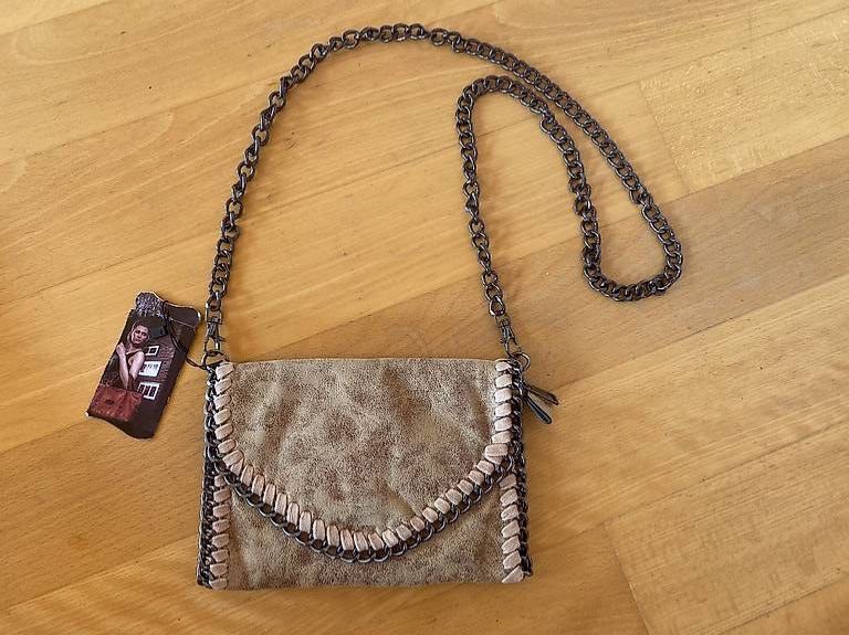 Taschen für Damen: Verschiedene Taschen Handtasche – Gebraucht aus Biel-Benken BL von AngiSchaefer 3